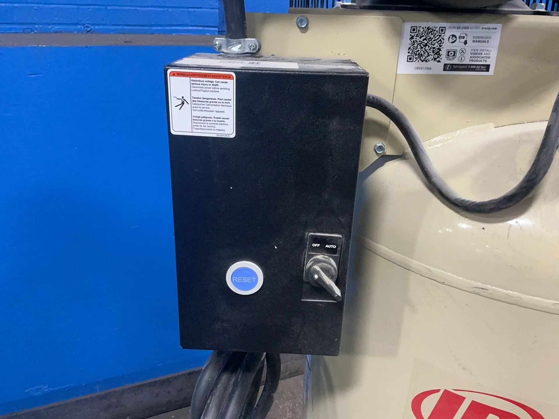 7.5 HP Ingersoll-Rand #2475N7.5-TSC, air compressor, 80 gallon tank, 175 psi, 3520 RPM, 32 A, 230 V., 1 phase - Image 3