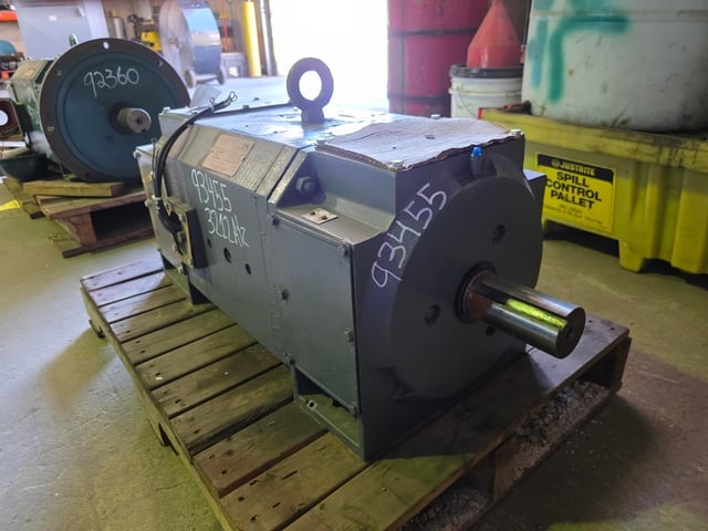 40 HP 650 RPM Reliance, Frame MC3212ATZ, DPFVBB, 500 VA, 240 VF - Image 1