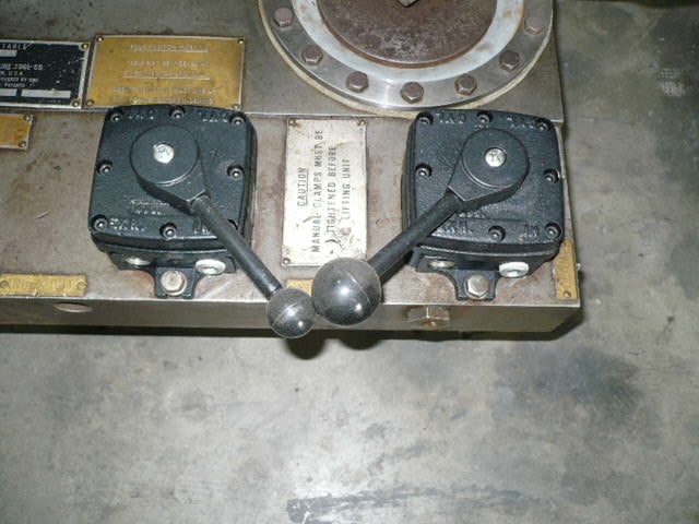 60" x 60" Giddings & Lewis #T60, air lift rotary table, power clamping to base, 10 ton capacity - Image 5
