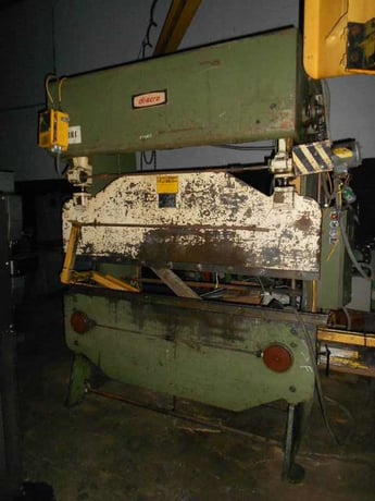 35 Ton, DiAcro #14-72, hydra-power press brake, 6' overall, 62" between housing, 2" stroke, 9" Shut Height - Image 1