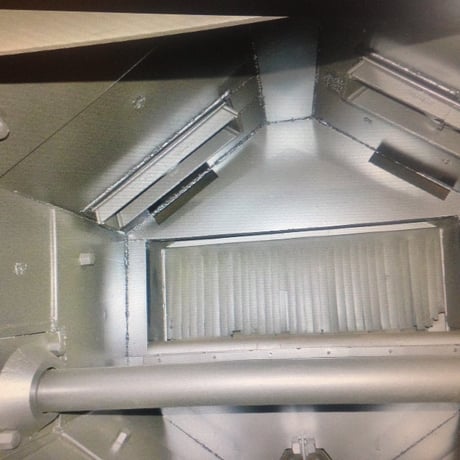 Wheelabrator structural blaster, 48" W x 20" H opening, roll conveyor - Image 2
