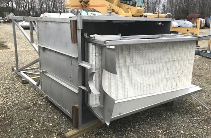1300 gallon Stainless Steel, 5' x 5' x 7' 3" length, side open, sanitary - Image 5