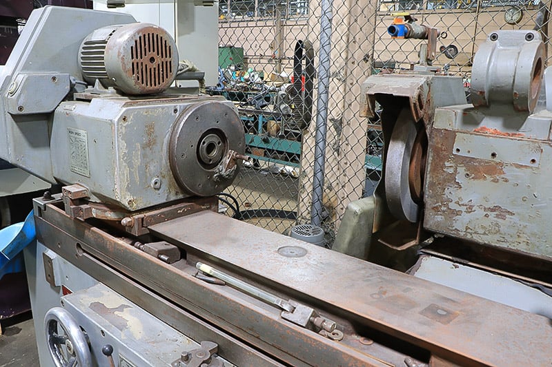 11.8" x 24" Shigiya #GUA-30.60, outside dimension grinder, automatic infeed, plunge, spkt timer, 1985, #154751 - Image 4