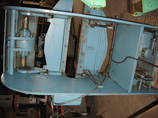 12 Ton, DiAcro #18-48, 4' overall, 30" between housing, 1.5" stroke, 7.75" height - Image 3