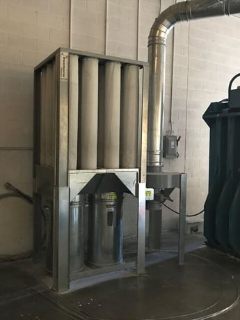 3000 cfm Dantherm #S-500, baghouse dust collector, 5" WG, used - Image 1