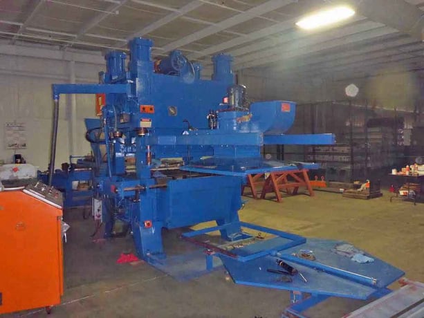 100 Ton, Oak #FP3-54-1422, fin press line, 1.5" stroke, 9"-12" Shut Height, 51" x48" die area, 1994 - Image 8