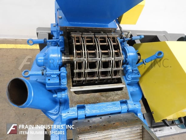 Hosokawa #3MP, Mikro Pulverizer, hammermill w/carbon steel contact parts, .75 HP, 16-swinging impact hammers - Image 2