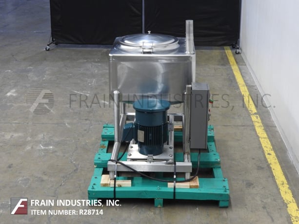 Cherry Burrell, 100 gallon, 304 Stainless Steel, liquefier, 24" OD top man way with flip up bolt down cover - Image 3