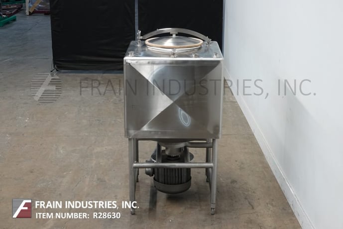 Breddo #LDT-200, 200 gallon, 304 Stainless Steel liquefier, 24" OD top man way with flip up bolt down cover - Image 4