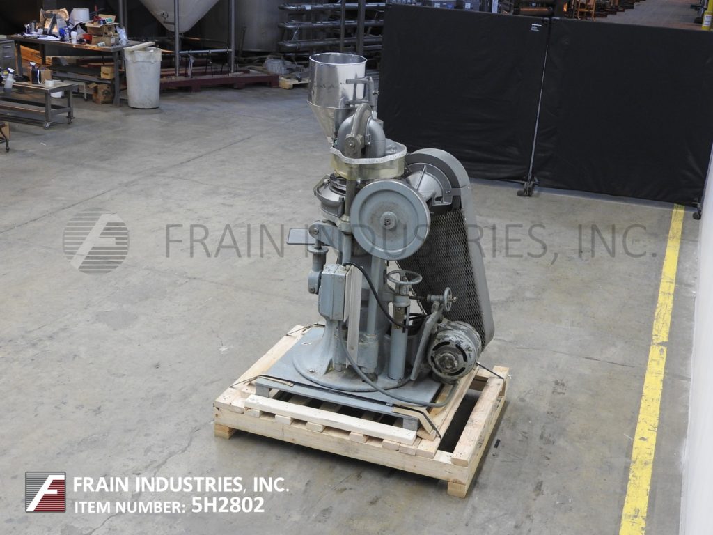 8.5 Ton, Stokes #D3, 16 station rotary press, 350-650 tablets/minute, 25.4mm max tablet diameter - Image 3