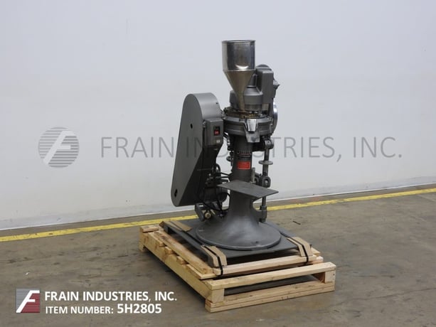 4 Ton, Stokes #512, 16 station rotary press, 350-650 tablets/minute, 5/8" max tablet diameter, 11/16" max - Image 5