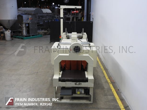Arpac #108-28TW, right angle shrink bundler, rated from 10-30 bundles per minute, 10" wide x 40" long infeed - Image 4