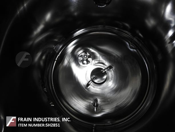 150 gallon Feldmeier #TK115, 316L Stainless Steel insulated internal vacuum tank, 36" dia. x 42" deep, 50 psi - Image 2