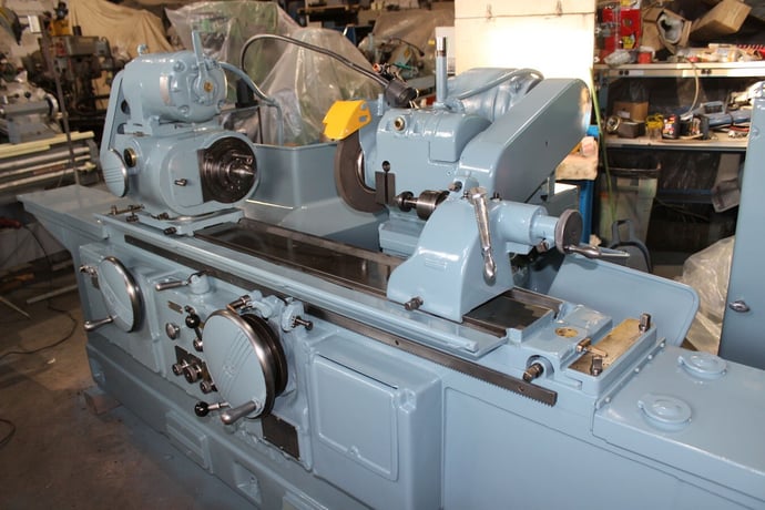 12" x 36" Cincinnati Filmatic, 12" swing, 36" centers, 12" x1" x5" grinding wheel, 14" max.grind wheel - Image 3