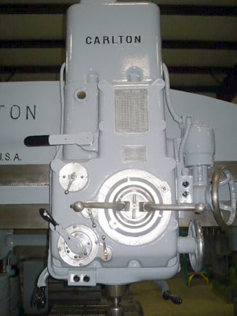 8' -19" Carlton #4A, radial drill, 25 HP, box table, power clamp/elev/rapid traverse, 2040 - Image 4