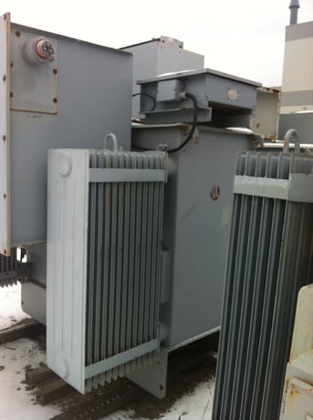 2500-3333 KVA 24940 Delta Primary, 600Y Secondary, Westinghouse, station, side-side - Image 2