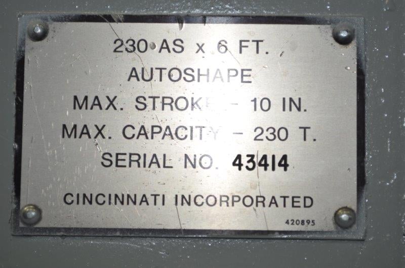 230 Ton, Cincinnati #230ASX6FT, hydraulic press brake, 8' overall, 78" between housing, 2-Axis CNC Back Gauge - Image 6