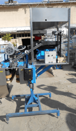 Eastern #CB104, bottle capper, vibratory feeder, 180 caps/min, max capacity size of 60mm, hopper - Image 6