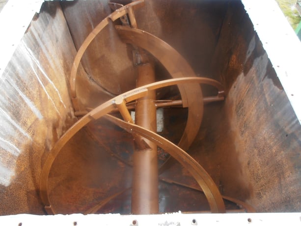 75 cu.ft. Scott, Carbon Steel double ribbon mixer, surge hopper, dust collector, 48" w x 6' l mixing trough - Image 8