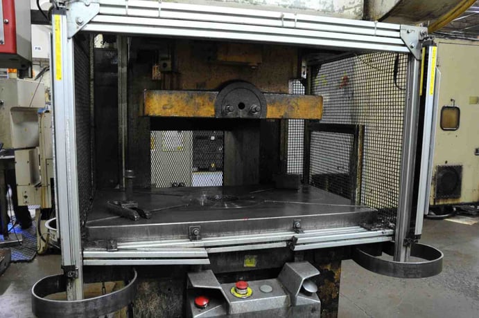 100 Ton, Goiti #CFR, 5.5" stroke, 11.2" Shut Height, 3.5" adj, 38" x 24.5" bed, T-slotted, gap frame press - Image 8