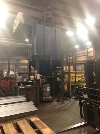 Wheelabrator #MaxMesh 48 pass thru shot blast system w/dust collection system, 48" W belt, 2007 - Image 2