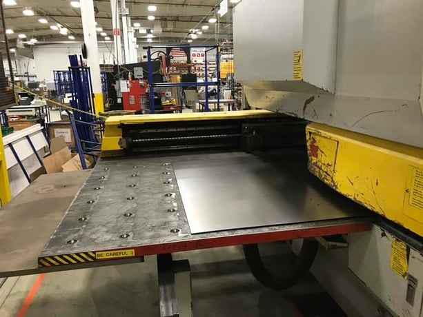 33 Ton, Amada #Pega-357, CNC turret punch, GE Fanuc 04PC, 44 station, automatic repositioning, hydraulic - Image 3