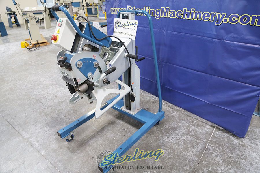 No. CM-15DS Baileigh, .59"W,automatic feed,horiz/verti positioning,.236"-1.57"thick, #A5581 - Image 3