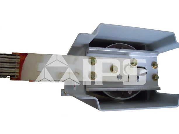 GE Vacuum Interrupter Pole Base Assembly New For Vb1 4.16-350-1200 Amps 78k Amps Model 3, Bottle# 41a2 - Image 2
