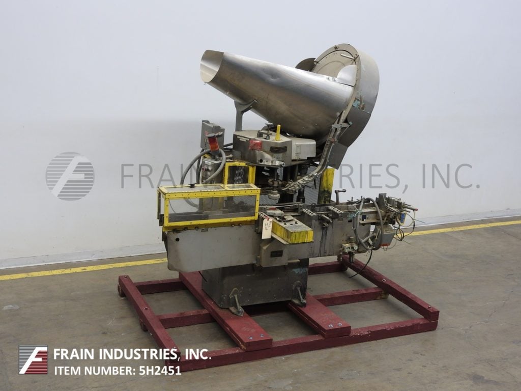 Resina #S41, automatic, single head, chuck style capper rated from 5-40 containers per minute - Image 5