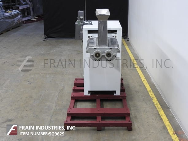 Hosokawa / Bepex / Hutt #DP200-800, automatic, rotary bar roller press / extruder, with 30" L x 5" W x 19" D - Image 4