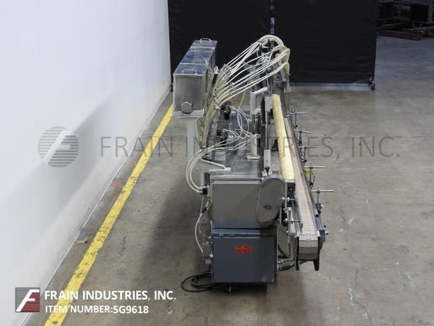 Cozzoli #LF1640, continuous motion, 16 head in-line piston filler, rated from 16-300 containers per minute - Image 4
