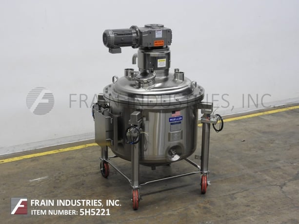 500 liter, Mueller, 316 Stainless Steel jacketed process tank, 100 psi, 36" ID x 36" deep with 28" straight - Image 1