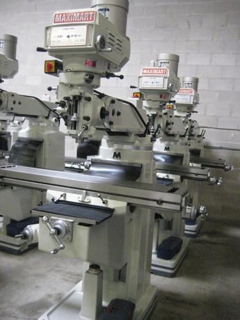 Maximart #2VS, vertical mill, 9" x49" table, 3 HP, R-8, one shot lubrication system, new, #3472 - Image 1