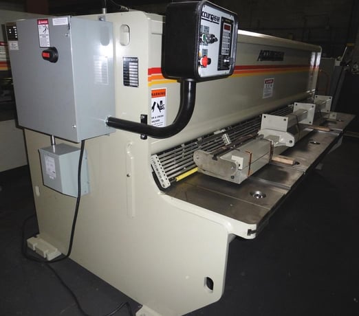 .25" x 10' Accurshear #625010, hydraulic shear, 16 hold downs, 10' squaring arm, new, #3202 - Image 5