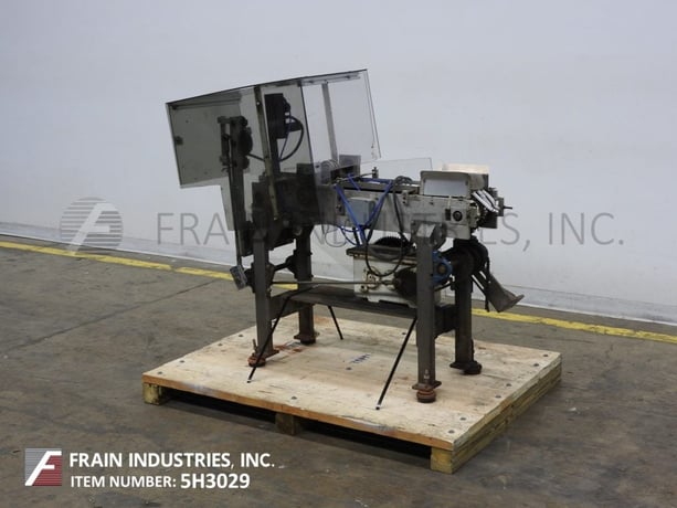 Bartelt #Slitter form & fill, 3-3/4" w x 40" l chain, fixed pockets on 7" centers, 2 cutting wheels - Image 1