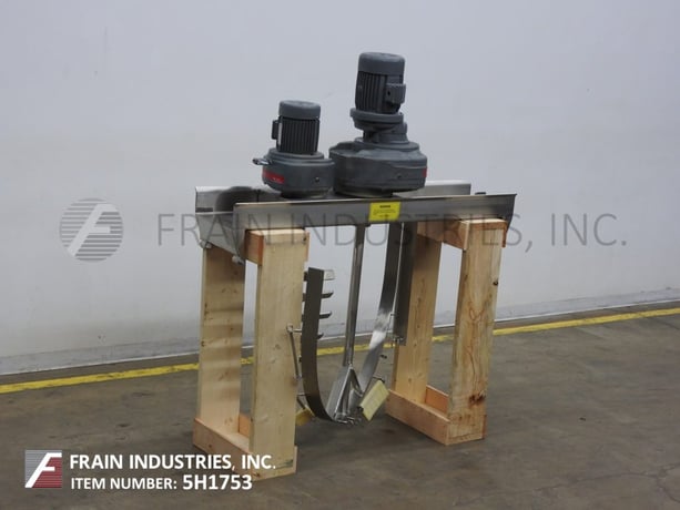 350 gallon Hamilton, double motion, bridge mounted kettle agitation, 3 HP scrape agitator, 2 HP christmas - Image 5