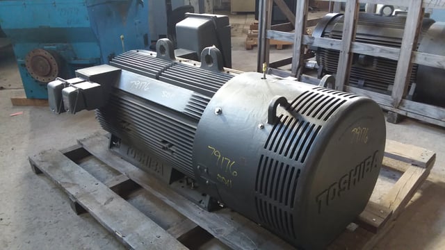 350 HP 1800 RPM Toshiba, Frame 5011US, TEFC BB, 2300 Volts, New Surplus (2 available) - Image 3