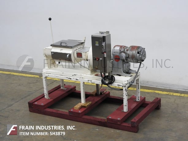 J.h. Day, jacketed, double arm, sigma blade mixer, 5 gallon, 304 Stainless Steel contact parts, 3 HP motor - Image 5