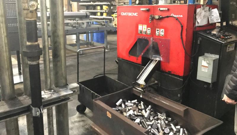 2.95" Amada #CM75, fully automatic carbide circular saw, 0.4"-2.95"cut capacity,PLC, 56-255 RPM - Image 2