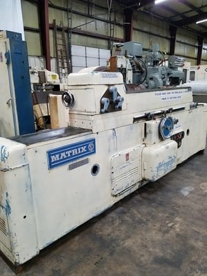 Matrix #46, universal external thread grinder, w/filtration unit, change gears tool - Image 2