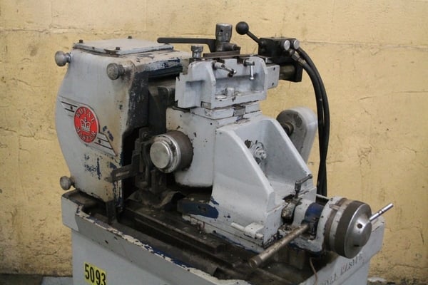 Royal Master No. TG12x4, 1.5" x 4" centerless grinder, 7.5 HP, wheel dressers, #65230 - Image 4