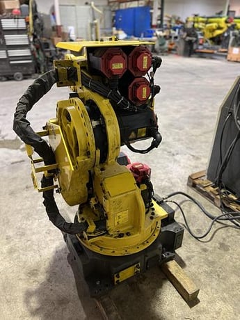 Fanuc, R-2000iA/165CF, 6-Axis CNC robot, RJ3iB controller, 165 max kg, 2002, #103829 - Image 7