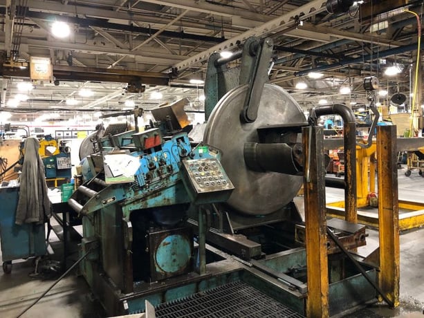 600 Ton, Verson #SE2-600-96-54, 12" stroke, 41" Shut Height, 6" adj., 96" x54" bed, stamping press, 1975 - Image 3