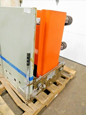 3000 Amps, General Electric Power Vac, VB-13.8-1000-3, 15 KV, 125 VDC, 43A2 vacuum interrupter type, ML-17 - Image 3