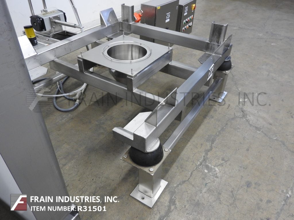 50 cu.ft., Tote Systems #13342-M01, Stainless Steel powder tote bin with u, 1400 liter capacity, clamp down - Image 2