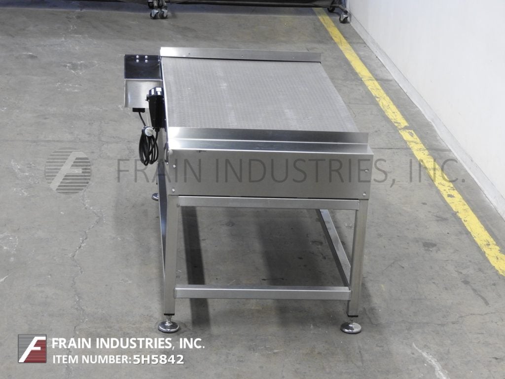 36" W x 60" L IPS, offline Stainless Steel accumulation table, 36"W x 60"L intralox style belt - Image 3