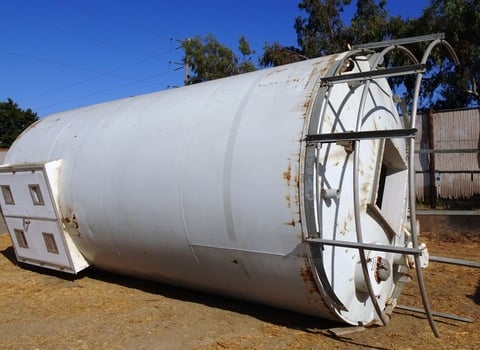 Mild Steel Silo, 1750 cu.ft., 12' x 15', cone bottom, dust collector, 12" flange bottom center discharge - Image 1