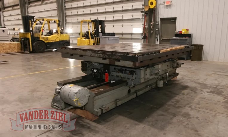 72" x 96" Giddings & Lewis air lift rotary table, 52" L/R movement, 6 T-slots, #12973 - Image 4