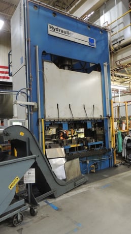 200 Ton, Hydraulico, hydraulic press, 24.5" stroke, 51.1" daylight, 97.2" x44.62" bed, windows, palm buttons - Image 2
