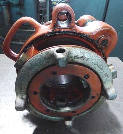 2.5" - 4" Ridgid #141, geared pipe threader, one set of dies, jam-proof for reliable power, drive pinion - Image 7